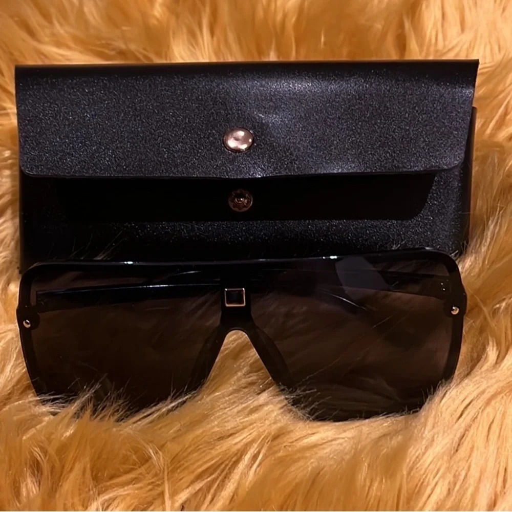 Vintage Fashion Oversized sunglasses with  case - Picture 11 of 11